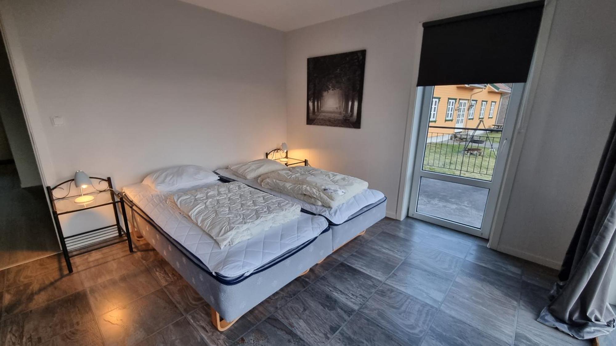 Hausvikstranda Lyngdal Room photo
